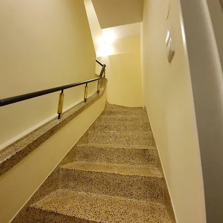 Agnelo Comfort - H V