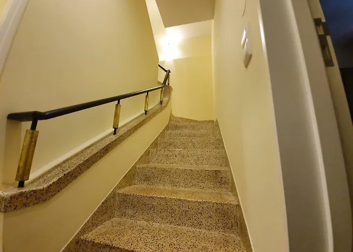 Agnelo Comfort - H V