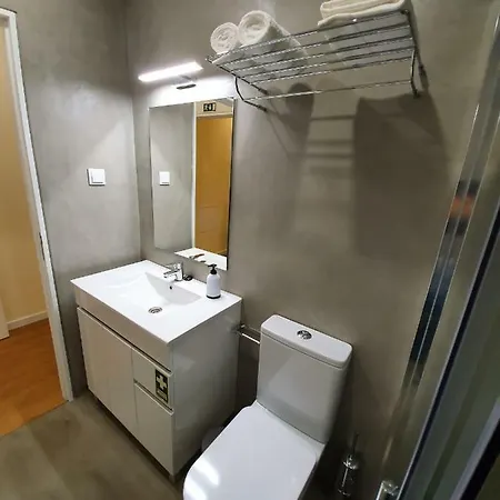 Agnelo Comfort - H V Pensión Funchal (Madeira)